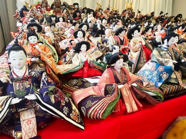 心を込めて思い出のお人形に最後のありがとうを。「第82人形供養祭」が2026年1月16日に平塚で開催、雛人形・五月人形・ぬいぐるみ・ガラスケース入りなど広く対応