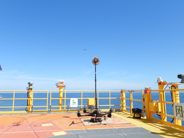 国内初、ドローンによる洋上風力発電機ブレードLPS点検に成功　～福島三技協の「Dr.Bee」が風力発電の保守点検に新時代を～